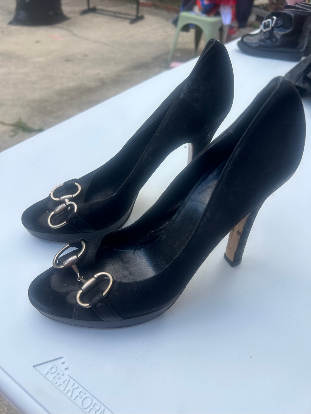 Gucci Black Satin Pumps with Gold Horsebit Accent - Picture 3 of 3